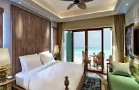 Beach Room, SAii Lagoon Maldives – Curio Collection by Hilton