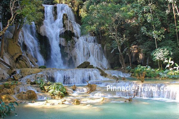 Kuang_Si_Waterfall